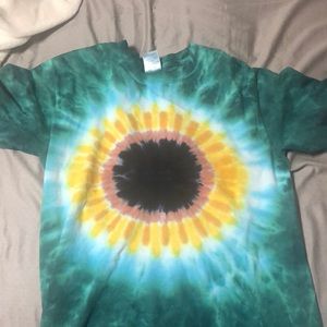 tie dye flower t shirt